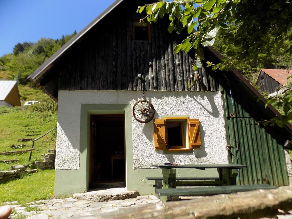 Holiday Home Na Planini Tolmin Eksteriør billede
